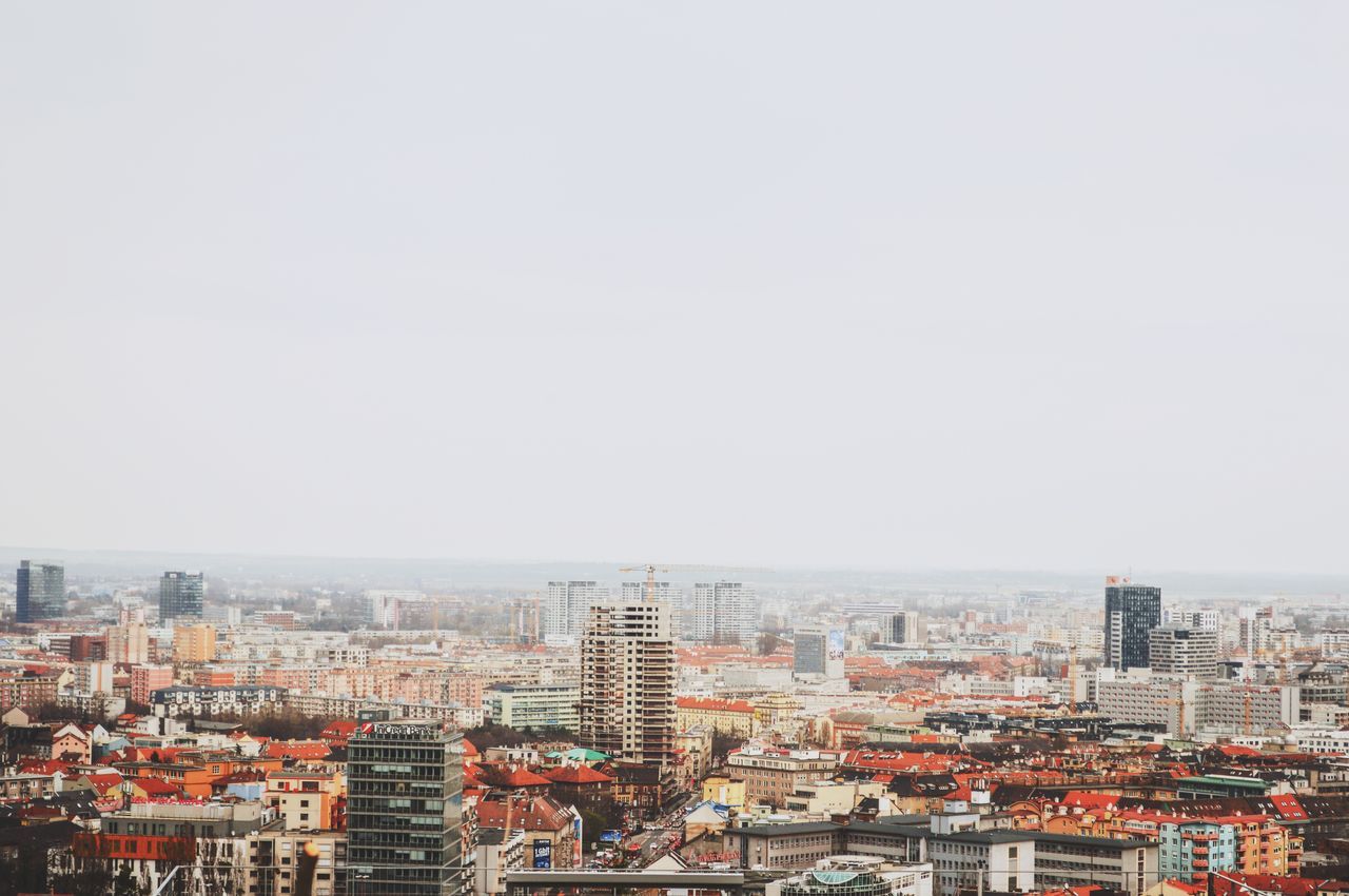 city, building exterior, architecture, cityscape, copy space, built structure, clear sky, residential building, no people, day, outdoors, nature, sky