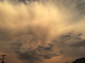 Low angle view of cloudy sky