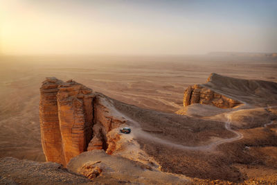 Edge of the world in saudi arabia taken in january 2022