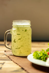 Lemon mint cooler