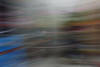 Defocused image of blurred motion