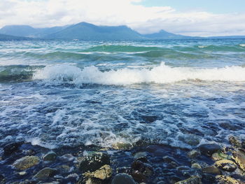 Waves splashing on rocks