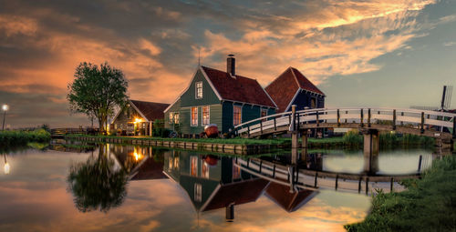 Dutch reflections