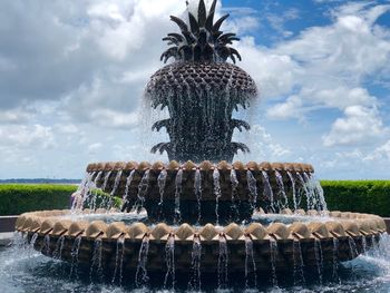 Pineapple fountains 