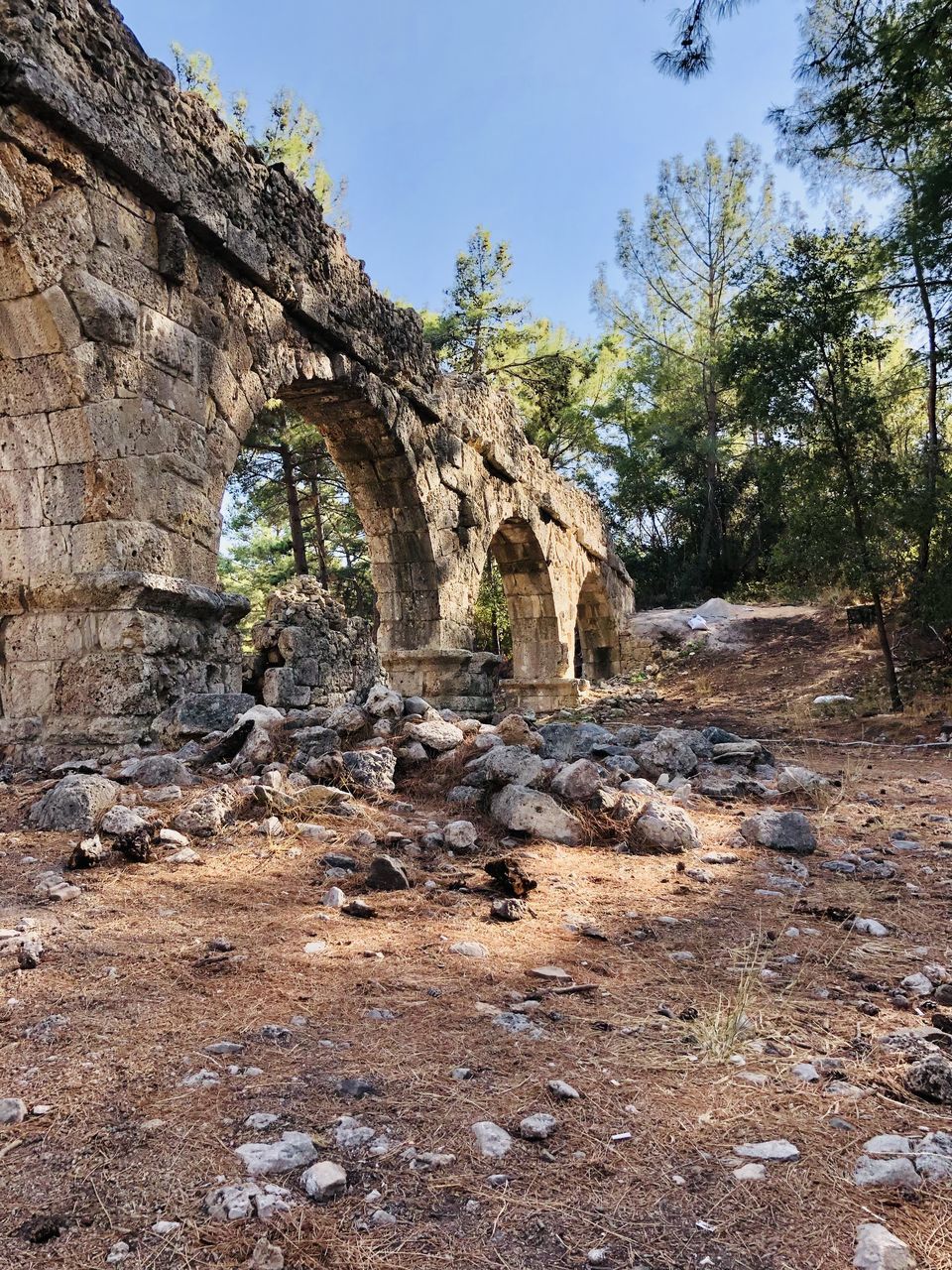 VIEW OF ROCK FORMATION ON LAND