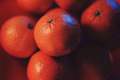 Close-up of oranges