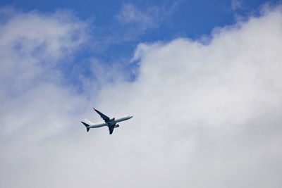 Passenger aircraft below cloud level