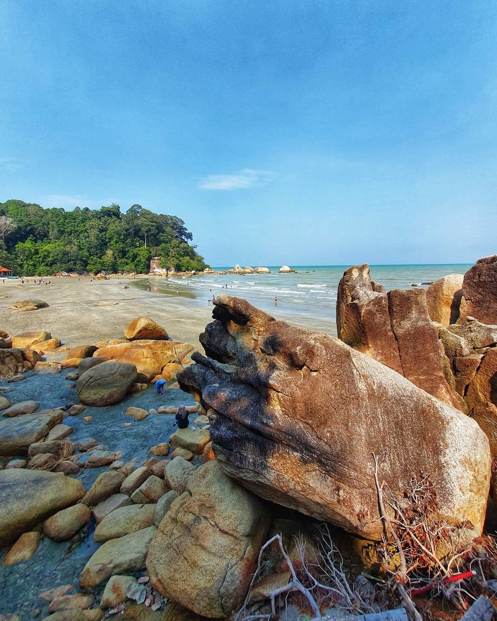 water, rock, rock - object, sea, solid, sky, scenics - nature, land, tranquil scene, beauty in nature, nature, blue, tranquility, day, no people, beach, horizon over water, horizon, rock formation, outdoors, rocky coastline, eroded