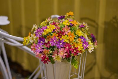 Bicycle model with flowers