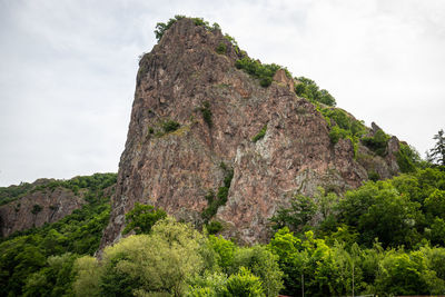 View at rock formation rheingrafenstein, rhineland-palatinate, germany