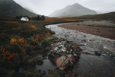 Small cottage in the scottish highlands