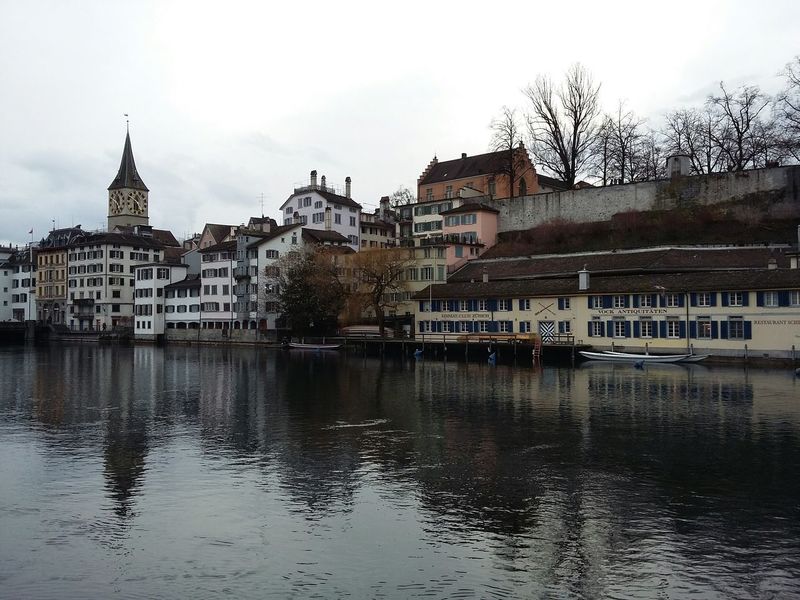 Zürich waterfront. · Architecture city planning urban landscape Urban geometry Water reflections reflections