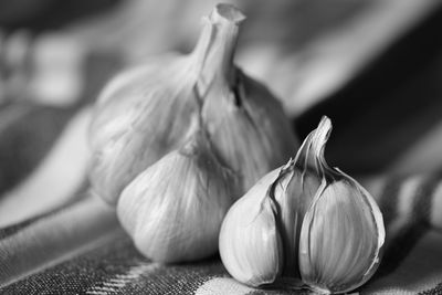 Close-up of garlic on table