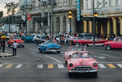 Traffic on road in city