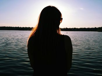 Man looking at sea