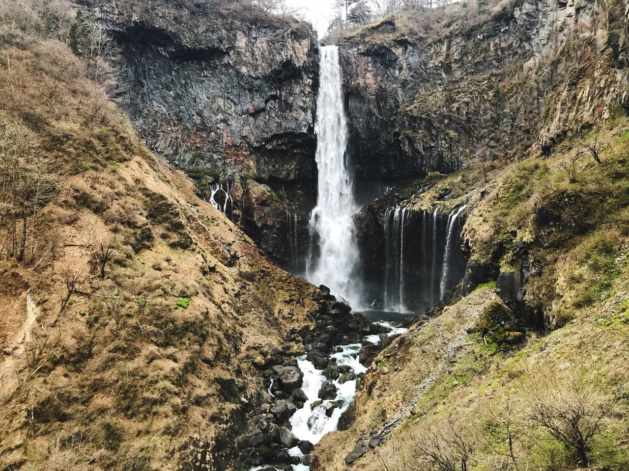 VIEW OF WATERFALL