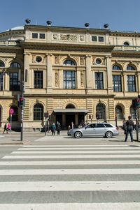 People on city street