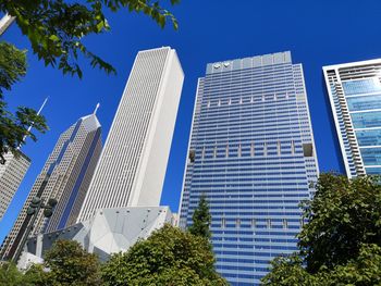 Skyscrapers at millenium park