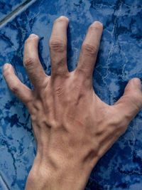 Close-up of human hand