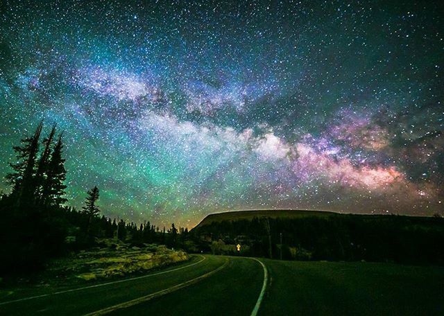 night, star - space, star field, sky, scenics, astronomy, tranquil scene, beauty in nature, tranquility, landscape, galaxy, infinity, nature, star, space, road, dramatic sky, tree, idyllic, majestic