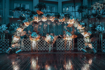 Garden decoration, flowers with light bulbs