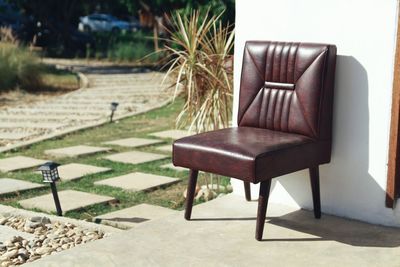 Empty chairs and tables at home