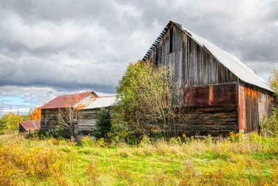 Abandoned barn