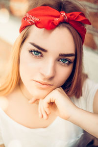 Portrait of a beautiful young woman