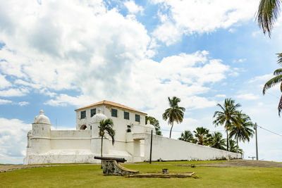 Monte serrat fort in salvador, bahia. built in the 16th century to defend the bay of all saints