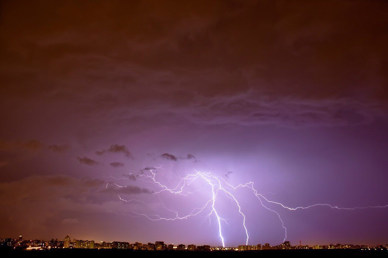 LOW ANGLE VIEW OF LIGHTNING IN SKY