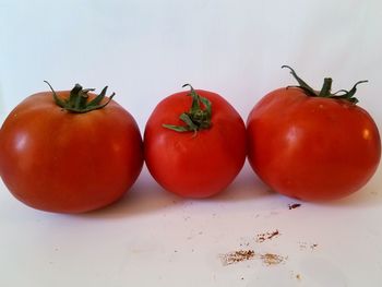 Close-up of cherry tomatoes on table