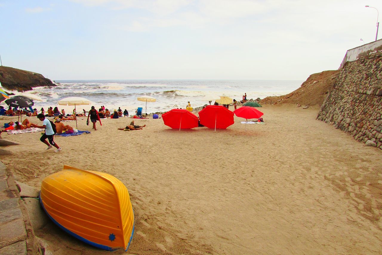 PEOPLE AT BEACH