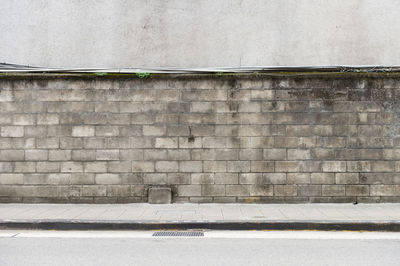 Footpath against wall