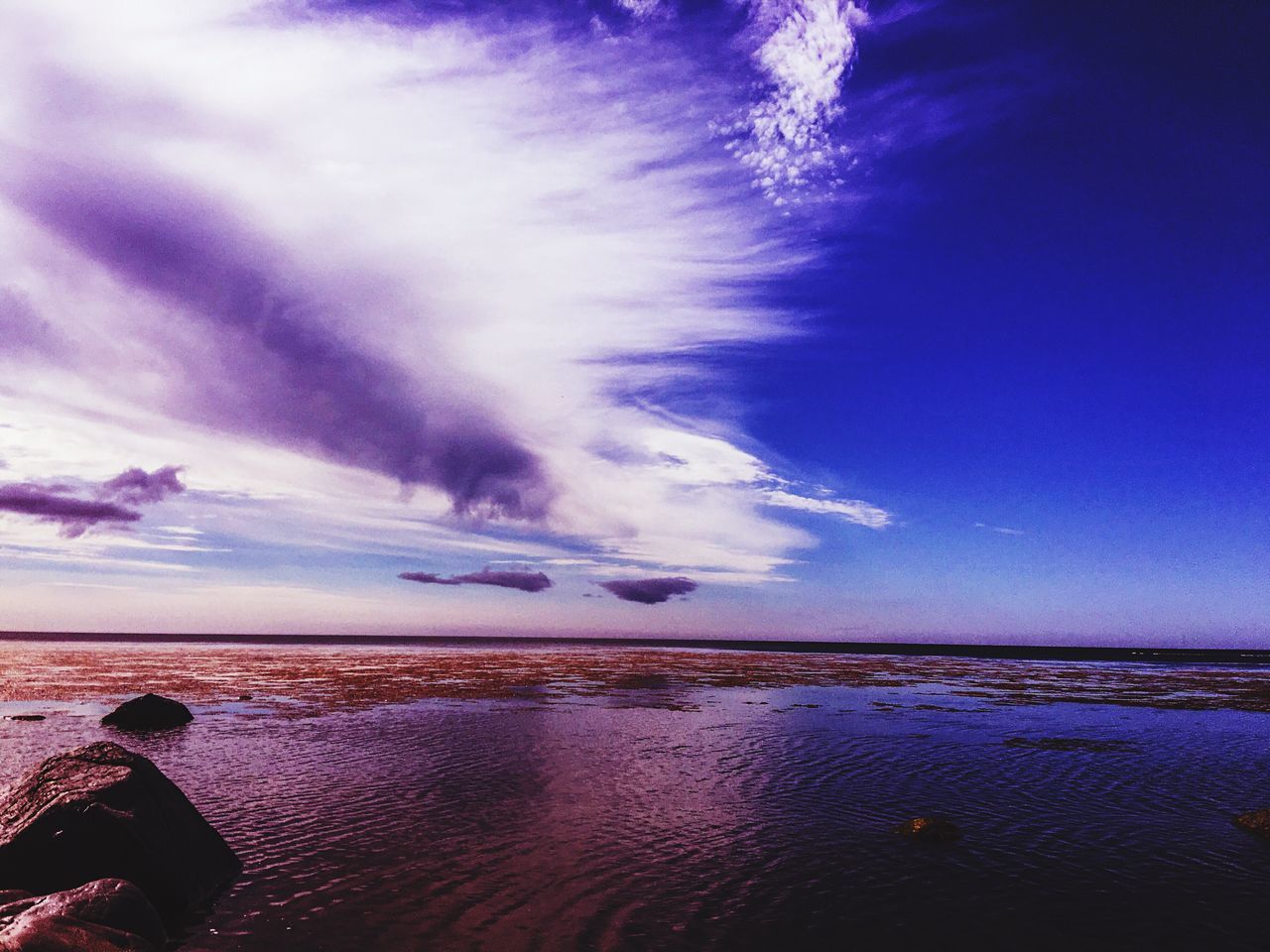 water, sea, sky, scenics, beauty in nature, blue, tranquil scene, tranquility, horizon over water, nature, cloud - sky, shore, idyllic, cloud, outdoors, remote, cloudy, day, no people, rippled, non-urban scene, coastline, ocean, majestic