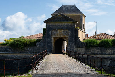 Porte des campani in saint-martin-de-ré on ile de ré on a sunny day in summertime 