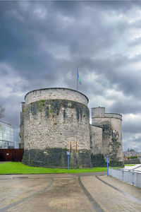 King john's castle is a 13th-century castle in limerick, ireland