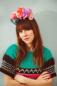 Close-up portrait of young woman