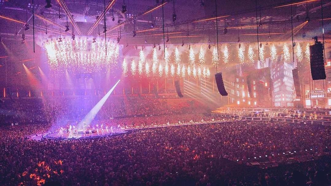 arts culture and entertainment, illuminated, night, music, nightlife, performance, crowd, indoors, large group of people, audience, popular music concert, people