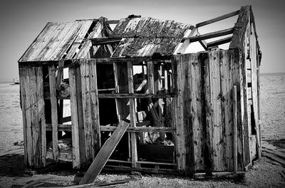 Old ruin against sky