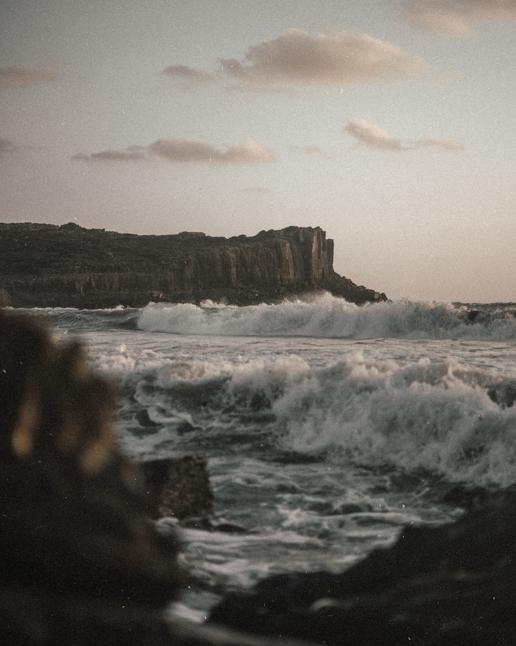 SCENIC VIEW OF BEACH