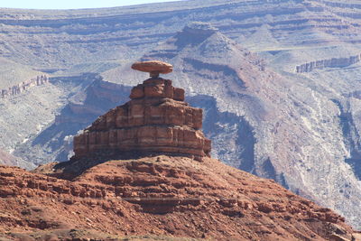 Scenic view of mexican hat rock in rocky mountains