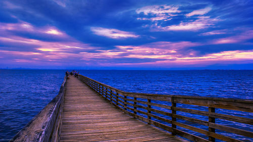 Jetty leading to sea