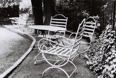 Empty chairs and table