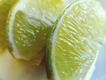 Close-up of lemon slices