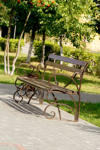 Empty bench in park