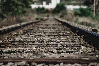 Surface level of railroad tracks