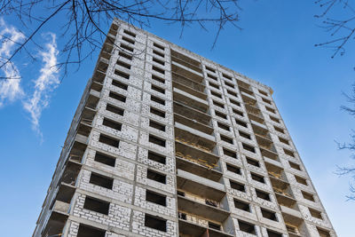 Construction of high-rise residential building