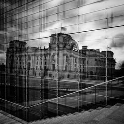 Reichstag building reflecting on glass