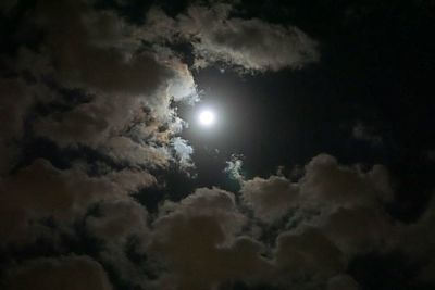 Low angle view of moon in sky