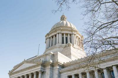 Olympia, usa. march 2022. washington state capitol on a sunny day